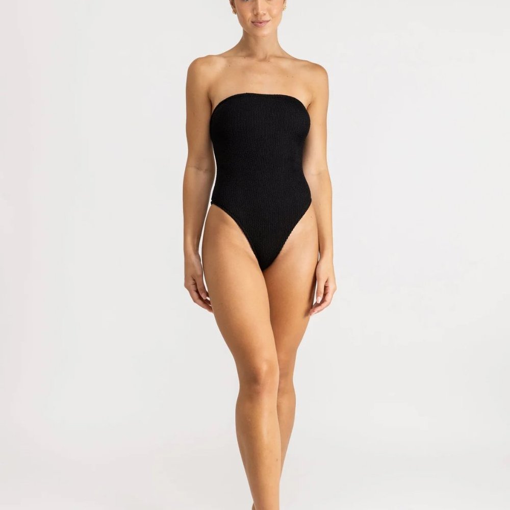 Wave Break Strapless One Piece Black – Size small (Size 8 on Rhythm Website)